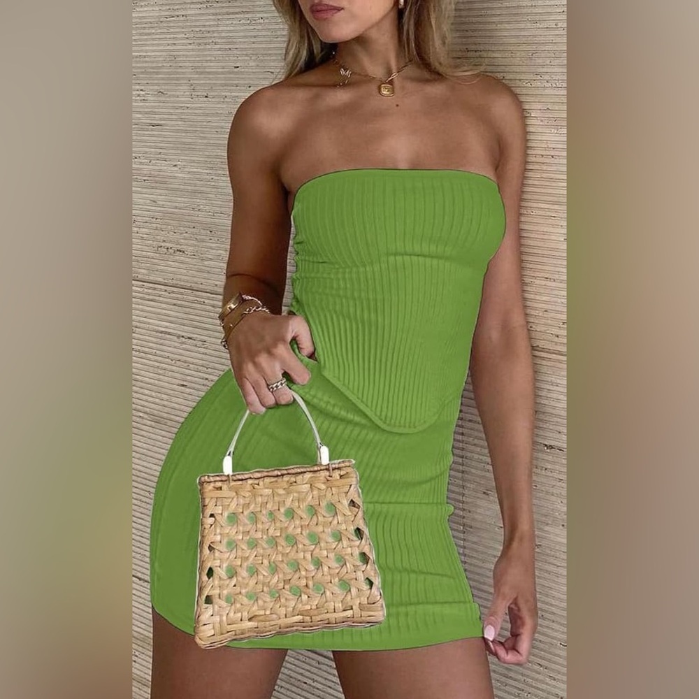 Two Piece Outfit Bandeau Crop Top Bodycon Skirt Set color green NWOT siz…